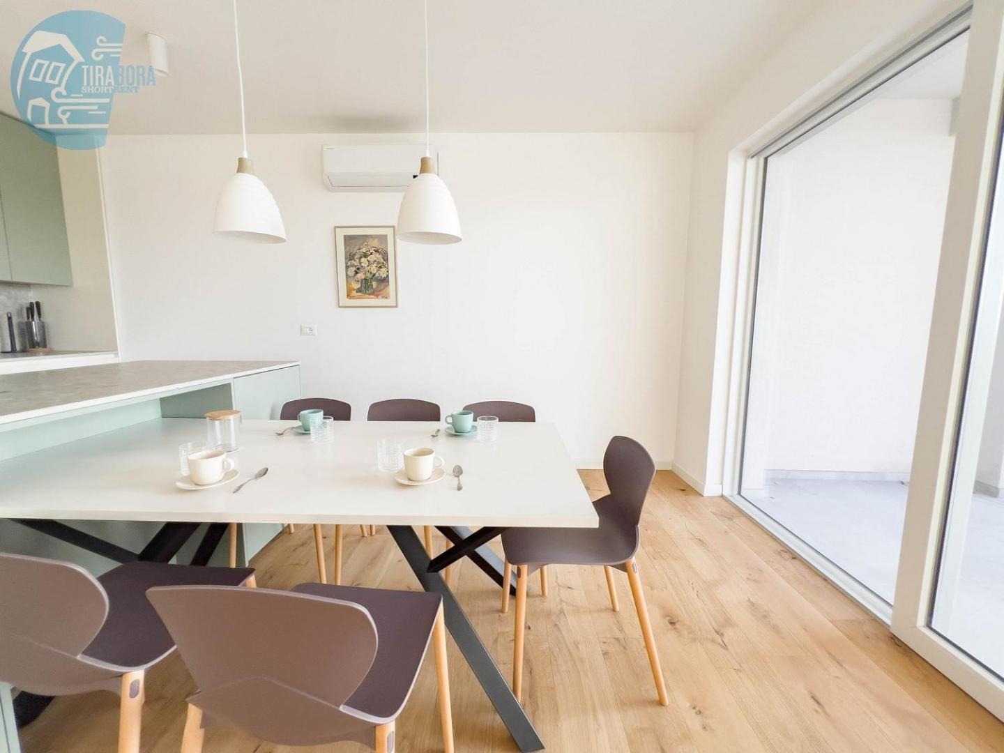 Blue Life 3b Tirabora Short Rent Trieste